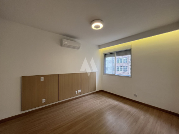 Imagem Apartamento com 3 Quartos à Venda, 127 m² em Gonzaga - Santos Imagem Apartamento com 3 Quartos à Venda, 127 m² em Gonzaga - Santos
