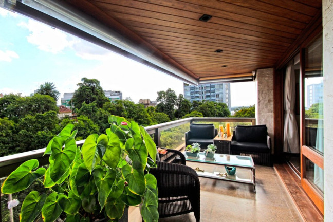 Imagem Apartamento com 3 Quartos à Venda, 510 m² em Moinhos De Vento - Porto Alegre
