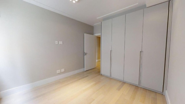Imagem Apartamento com 3 Quartos à Venda, 206 m² em Jardim Paulista - São Paulo
