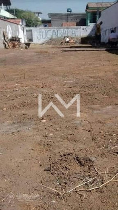 Terreno à Venda, 300 m² em Jardim Tranquilidade - Guarulhos