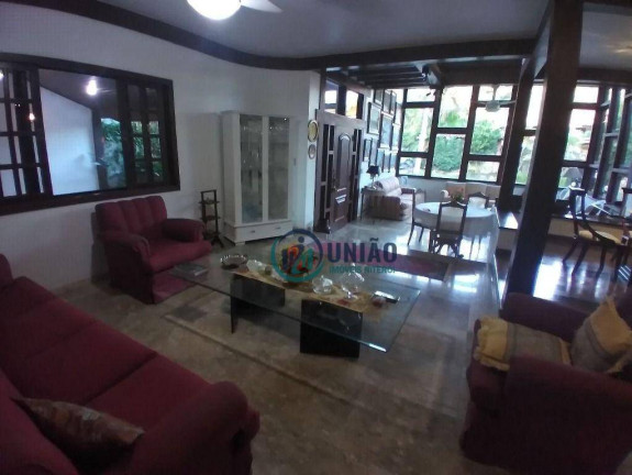 Imagem Casa com 4 Quartos à Venda, 500 m² em Piratininga - Niterói Imagem Casa com 4 Quartos à Venda, 500 m² em Piratininga - Niterói
