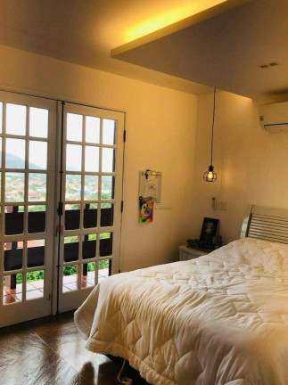 Imagem Casa com 4 Quartos à Venda, 380 m² em Camboinhas - Niterói Imagem Casa com 4 Quartos à Venda, 380 m² em Camboinhas - Niterói