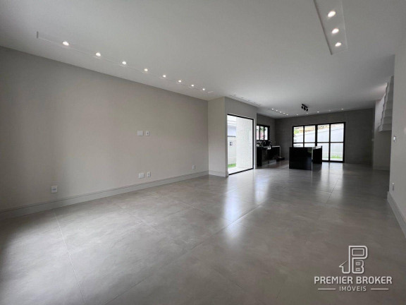 Imagem Casa com 4 Quartos à Venda, 177 m² em Albuquerque - Teresópolis Imagem Casa com 4 Quartos à Venda, 177 m² em Albuquerque - Teresópolis