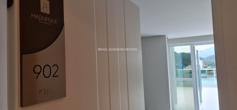 Imagem Imóvel com 3 Quartos à Venda, 212 m² em Barra Sul - Balneário Camboriú Imagem Imóvel com 3 Quartos à Venda, 212 m² em Barra Sul - Balneário Camboriú