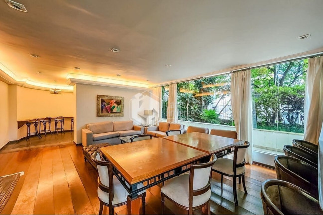 Imagem Apartamento com 3 Quartos à Venda, 165 m² em Moema - São Paulo