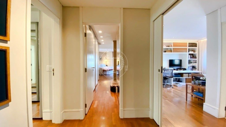 Imagem Apartamento com 3 Quartos à Venda, 326 m² em Moema - São Paulo Imagem Apartamento com 3 Quartos à Venda, 326 m² em Moema - São Paulo