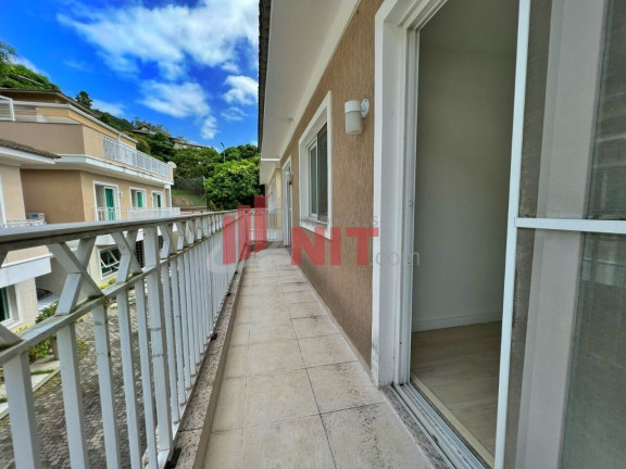 Imagem Casa de Condomínio com 4 Quartos à Venda, 160 m² em São Francisco - Niterói Imagem Casa de Condomínio com 4 Quartos à Venda, 160 m² em São Francisco - Niterói