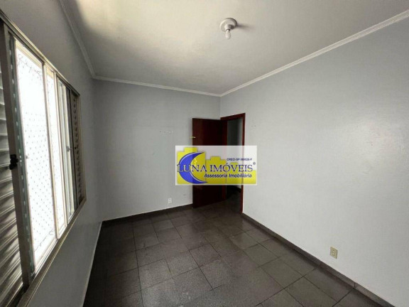 Imagem Sobrado com 3 Quartos à Venda ou Locação, 200 m² em Jardim Marek - Santo André Imagem Sobrado com 3 Quartos à Venda ou Locação, 200 m² em Jardim Marek - Santo André
