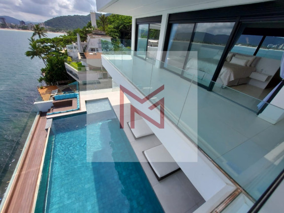 Imagem Casa com 6 Quartos à Venda, 750 m² em Enseada - Guarujá Imagem Casa com 6 Quartos à Venda, 750 m² em Enseada - Guarujá
