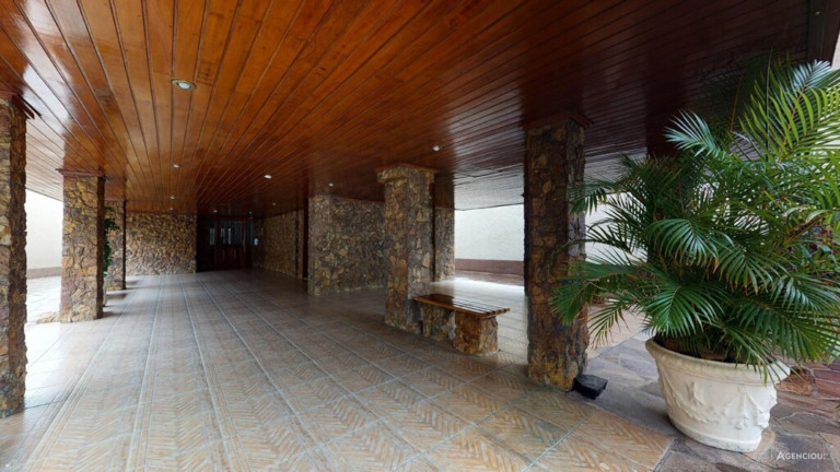 Imagem Imóvel com 1 Quarto à Venda, 35 m² em Petrópolis - Porto Alegre Imagem Imóvel com 1 Quarto à Venda, 35 m² em Petrópolis - Porto Alegre