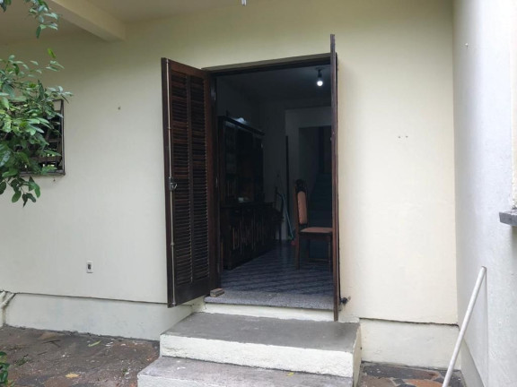 Imagem Casa com 4 Quartos à Venda, 242 m² em Cascata - Porto Alegre Imagem Casa com 4 Quartos à Venda, 242 m² em Cascata - Porto Alegre