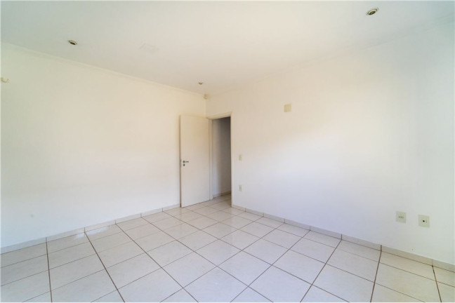 Imagem Casa com 2 Quartos à Venda, 164 m² em Parque São Luiz - Jundiaí Imagem Casa com 2 Quartos à Venda, 164 m² em Parque São Luiz - Jundiaí