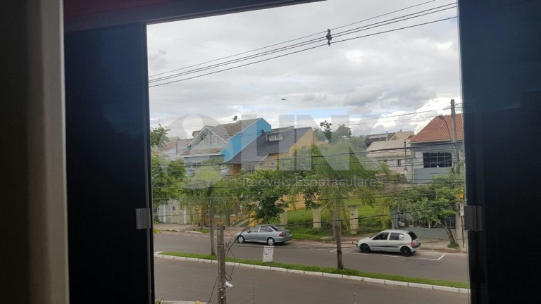 Imagem Casa com 3 Quartos à Venda, 165 m² em Sarandi - Porto Alegre Imagem Casa com 3 Quartos à Venda, 165 m² em Sarandi - Porto Alegre