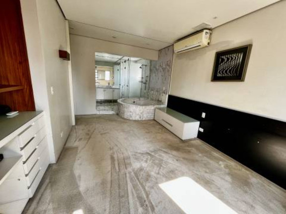 Imagem Imóvel com 3 Quartos à Venda, 220 m² em Campo Belo - São Paulo