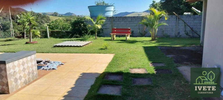 Imagem Casa com 3 Quartos à Venda, 380 m² em Centro - Monte Sião Imagem Casa com 3 Quartos à Venda, 380 m² em Centro - Monte Sião