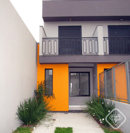 Imagem Casa com 2 Quartos à Venda, 88 m² em Hípica - Porto Alegre Imagem Casa com 2 Quartos à Venda, 88 m² em Hípica - Porto Alegre