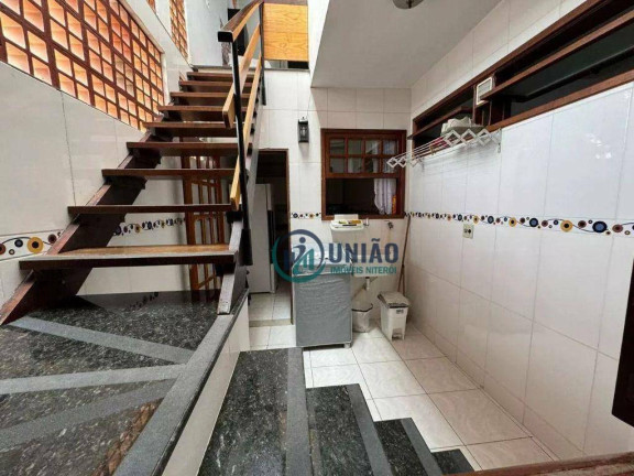 Imagem Casa com 3 Quartos à Venda, 140 m² em Nova Cidade - São Gonçalo