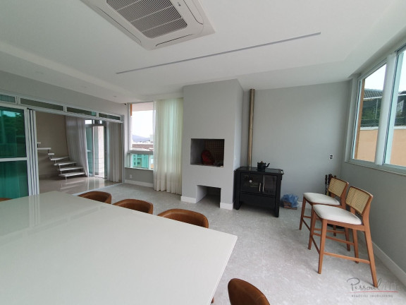 Imagem Apartamento com 3 Quartos à Venda, 300 m² em Carvoeira - Florianópolis Imagem Apartamento com 3 Quartos à Venda, 300 m² em Carvoeira - Florianópolis