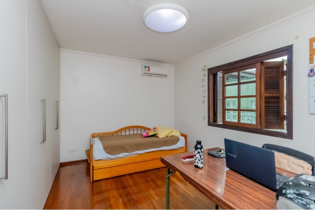 Imagem Casa com 4 Quartos à Venda, 173 m² em Jardim Umuarama - São Paulo Imagem Casa com 4 Quartos à Venda, 173 m² em Jardim Umuarama - São Paulo