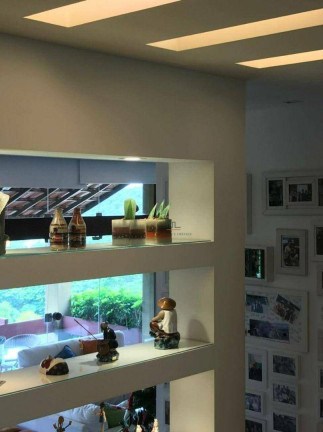 Imagem Casa com 4 Quartos à Venda, 380 m² em Camboinhas - Niterói Imagem Casa com 4 Quartos à Venda, 380 m² em Camboinhas - Niterói