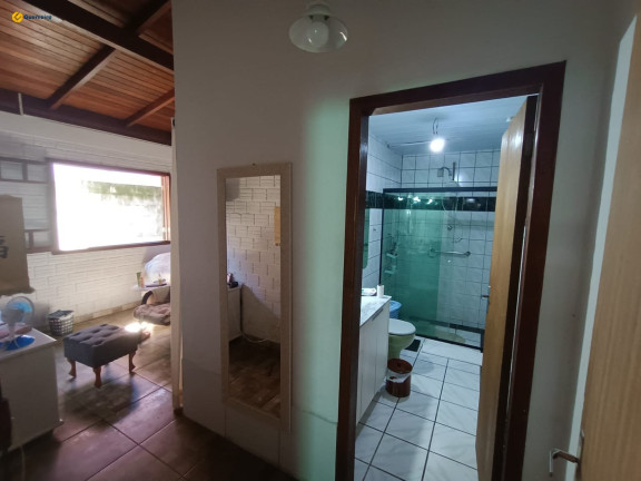 Imagem Casa com 3 Quartos à Venda, 392 m² em São João Do Rio Vermelho - Florianópolis Imagem Casa com 3 Quartos à Venda, 392 m² em São João Do Rio Vermelho - Florianópolis