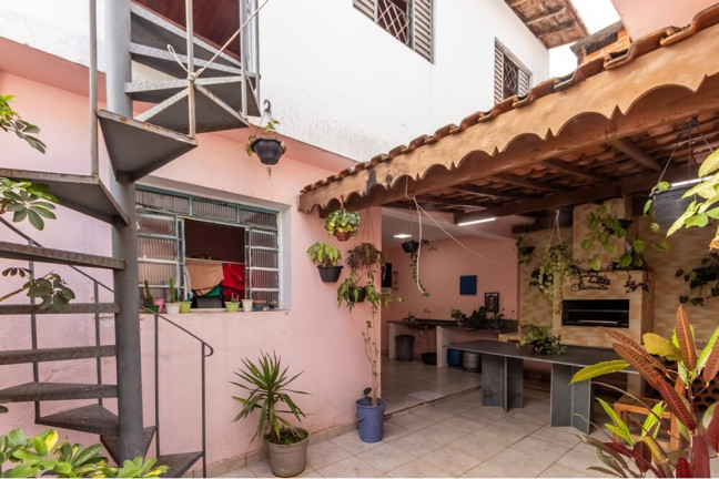 Imagem Casa com 5 Quartos à Venda, 230 m² em Vila Marari - São Paulo Imagem Casa com 5 Quartos à Venda, 230 m² em Vila Marari - São Paulo