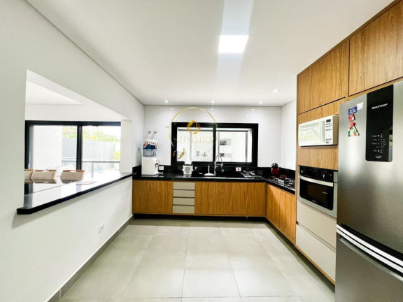 Imagem Casa com 3 Quartos à Venda, 250 m² em Jardim Das Cerejeiras - Arujá Imagem Casa com 3 Quartos à Venda, 250 m² em Jardim Das Cerejeiras - Arujá