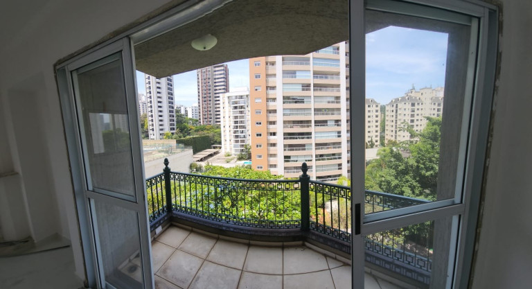 Imagem Imóvel com 3 Quartos à Venda, 127 m² em Real Parque - São Paulo Imagem Imóvel com 3 Quartos à Venda, 127 m² em Real Parque - São Paulo