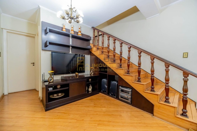 Imagem Casa com 3 Quartos à Venda, 246 m² em Cipava - Osasco Imagem Casa com 3 Quartos à Venda, 246 m² em Cipava - Osasco