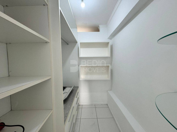 Imagem Apartamento com 3 Quartos à Venda, 192 m² em Centro - Balneário Camboriú Imagem Apartamento com 3 Quartos à Venda, 192 m² em Centro - Balneário Camboriú