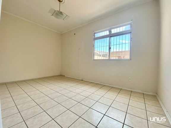 Imagem Casa com 6 Quartos à Venda, 500 m² em Capoeiras - Florianópolis Imagem Casa com 6 Quartos à Venda, 500 m² em Capoeiras - Florianópolis