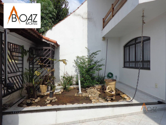 Imagem Sobrado com 3 Quartos à Venda, 339 m² em Jardim Santa Mena - Guarulhos