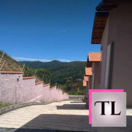 Imagem Casa com 2 Quartos à Venda, 100 m² em Estância São José - Poços De Caldas Imagem Casa com 2 Quartos à Venda, 100 m² em Estância São José - Poços De Caldas