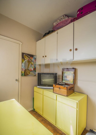 Imagem Apartamento com 3 Quartos à Venda, 127 m² em Moinhos De Vento - Porto Alegre