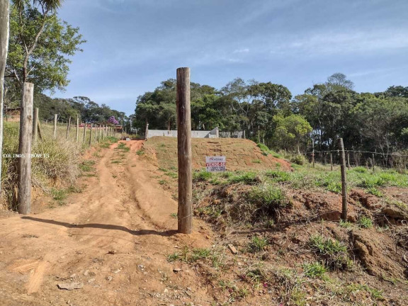 Imagem Imóvel com 2 Quartos à Venda, em Depois Do Centro - Ibiúna Imagem Imóvel com 2 Quartos à Venda, em Depois Do Centro - Ibiúna