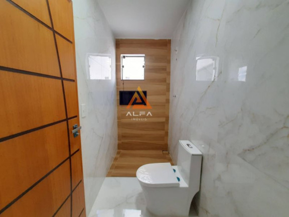 Imagem Casa com 3 Quartos à Venda, 205 m² Imagem Casa com 3 Quartos à Venda, 205 m²