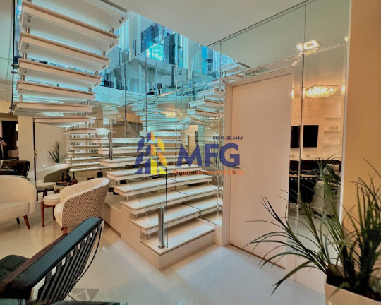 Imagem Apartamento com 4 Quartos à Venda, 477 m² em Centro - Balneário Camboriú Imagem Apartamento com 4 Quartos à Venda, 477 m² em Centro - Balneário Camboriú
