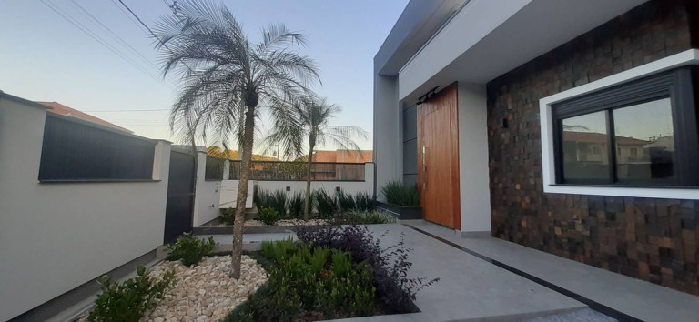 Imagem Casa com 3 Quartos à Venda, 112 m² em Potecas - São José