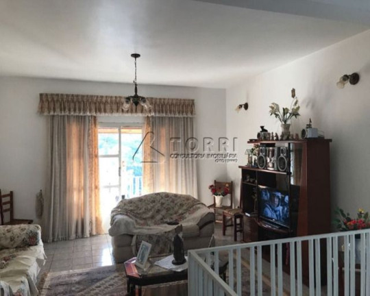 Imagem Casa com 5 Quartos à Venda, 120 m² em Granja Modelo - Alumínio Imagem Casa com 5 Quartos à Venda, 120 m² em Granja Modelo - Alumínio