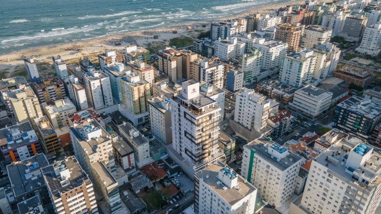 Imagem Apartamento com 2 Quartos à Venda, 66 m² em Centro - Capão Da Canoa