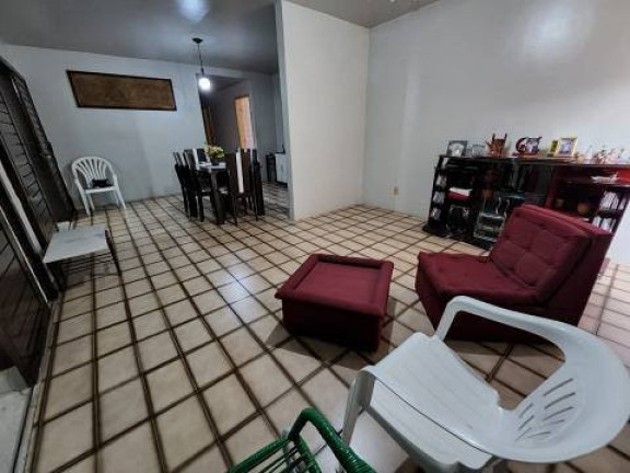 Imagem Casa com 5 Quartos à Venda, 360 m² em São João - Teresina Imagem Casa com 5 Quartos à Venda, 360 m² em São João - Teresina