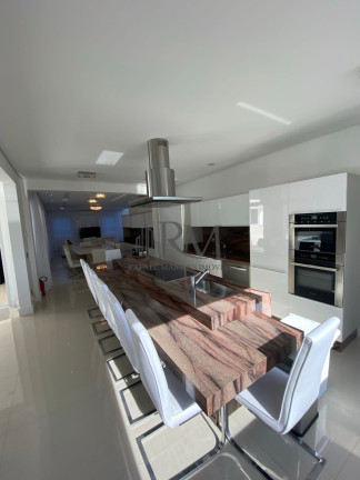 Imagem Casa com 5 Quartos à Venda, em Jurerê Internacional - Florianópolis Imagem Casa com 5 Quartos à Venda, em Jurerê Internacional - Florianópolis