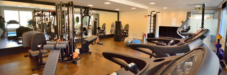 Imagem Imóvel com 3 Quartos à Venda, 346 m² em Vila Assunção - Porto Alegre Imagem Imóvel com 3 Quartos à Venda, 346 m² em Vila Assunção - Porto Alegre