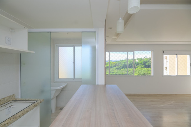 Imagem Apartamento com 2 Quartos à Venda, 66 m² em Santo Antônio - Porto Alegre Imagem Apartamento com 2 Quartos à Venda, 66 m² em Santo Antônio - Porto Alegre