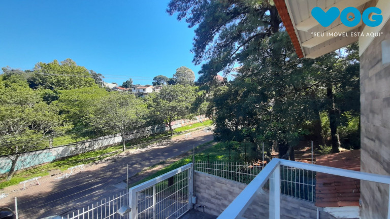 Imagem Casa com 3 Quartos à Venda, 171 m² em Teresópolis - Porto Alegre