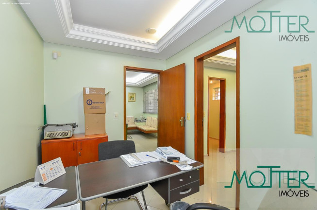 Imagem Casa com 5 Quartos à Venda, 177 m² em Jardim Botânico - Curitiba
