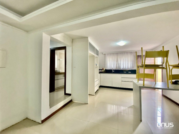 Imagem Casa com 7 Quartos à Venda, 360 m² em Ipiranga - São José Imagem Casa com 7 Quartos à Venda, 360 m² em Ipiranga - São José