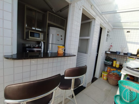 Imagem Apartamento com 3 Quartos à Venda, 258 m² em Gonzaga - Santos