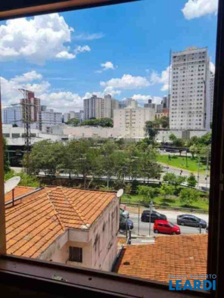 Imagem Sobrado com 3 Quartos à Venda, 213 m² em Centro - Santo André Imagem Sobrado com 3 Quartos à Venda, 213 m² em Centro - Santo André