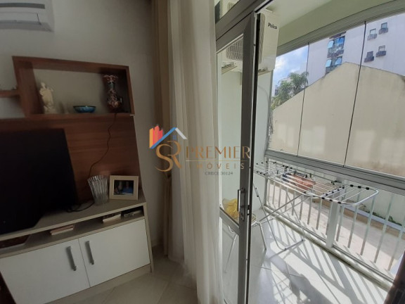 Imagem Apartamento com 3 Quartos à Venda, 98 m² em Centro - Florianópolis Imagem Apartamento com 3 Quartos à Venda, 98 m² em Centro - Florianópolis